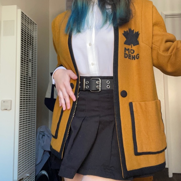 Meet your Posher, Kate - Picture 2 of 4